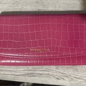 Samantha Thavasa Pink Crocodile-Embossed Women's Wallet